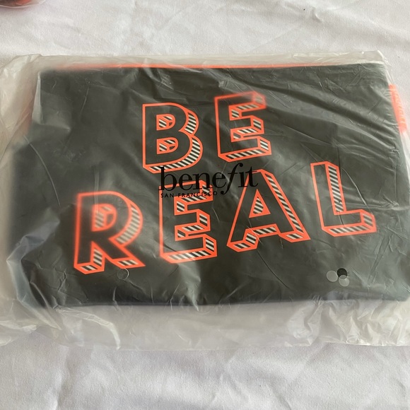 Benefit Be Real make up Pouch